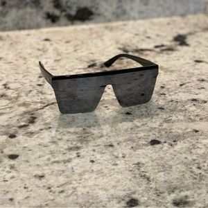 Designer sunglasses brand new mirror shades unisex
